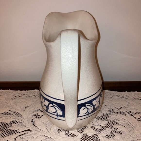 Large Dedham Pottery Potting Shed Bunny Design Ceramic Pitcher 9.5" - Picture 4 of 6
